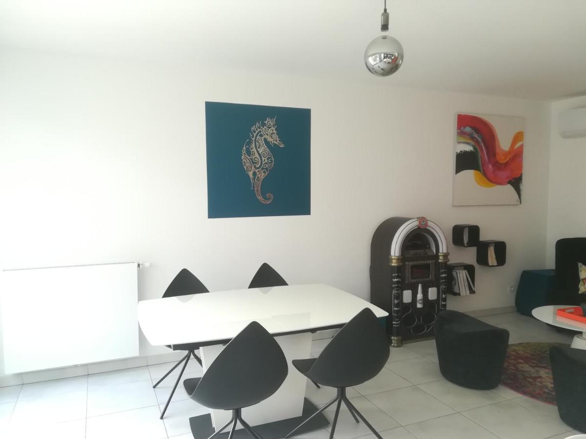 Bel Appartement Avec Terrasse - Plage De Carro A Pied Martigues Exterior photo