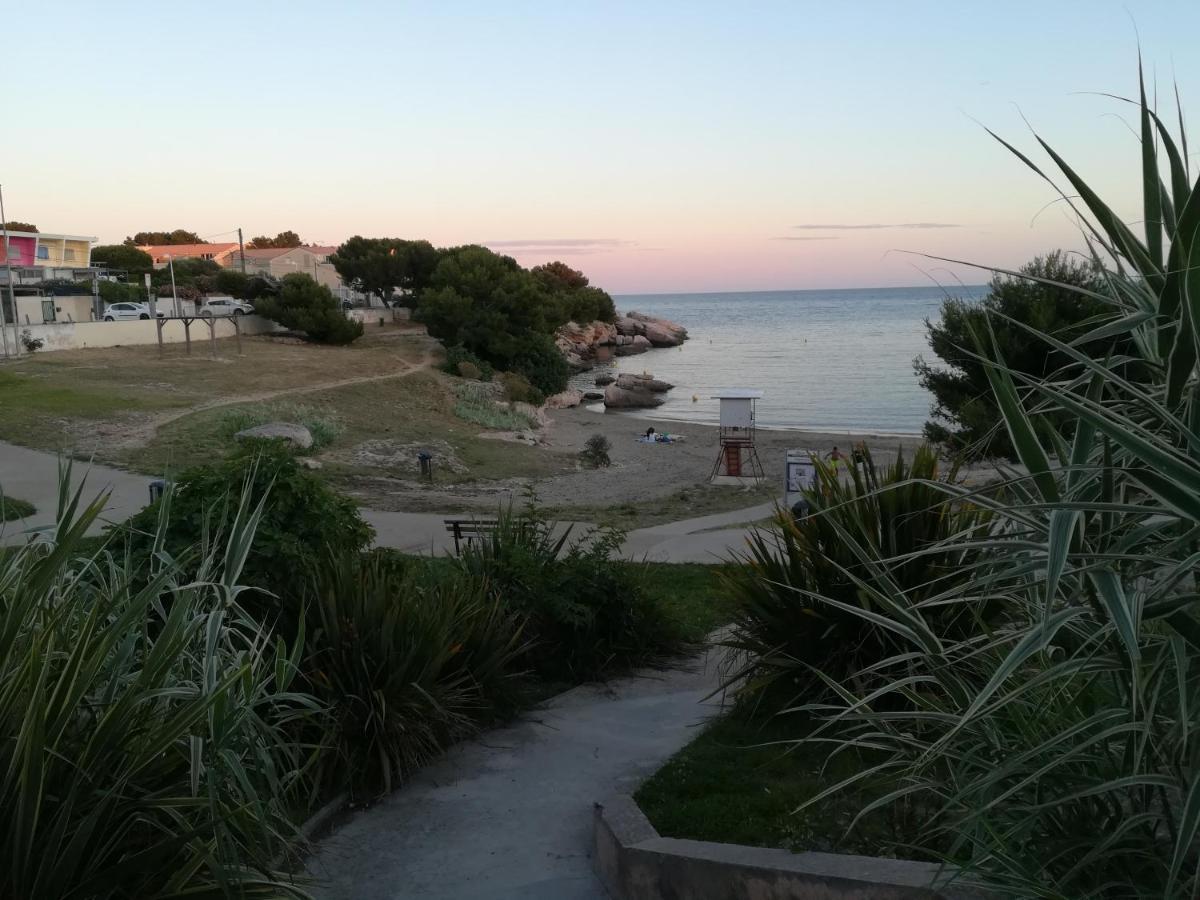 Bel Appartement Avec Terrasse - Plage De Carro A Pied Martigues Exterior photo