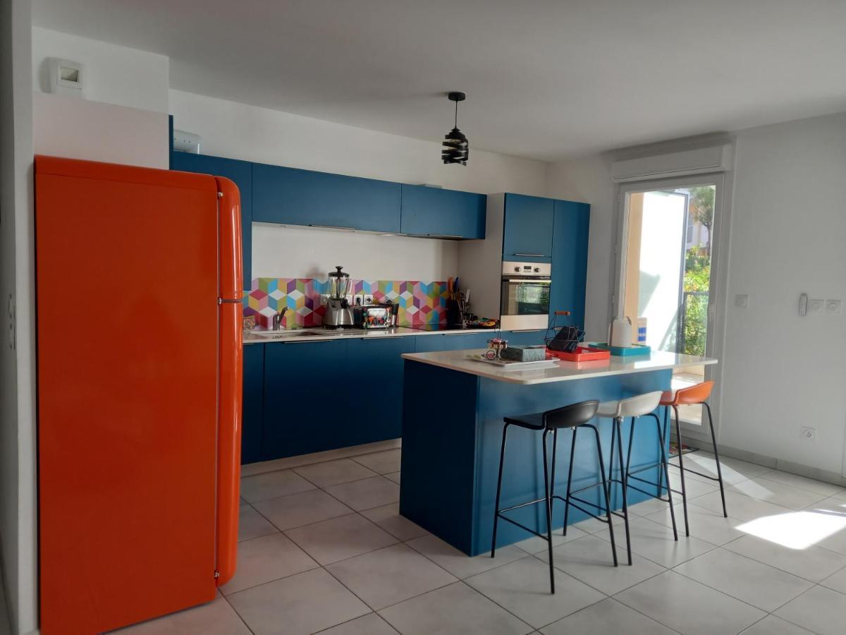 Bel Appartement Avec Terrasse - Plage De Carro A Pied Martigues Exterior photo